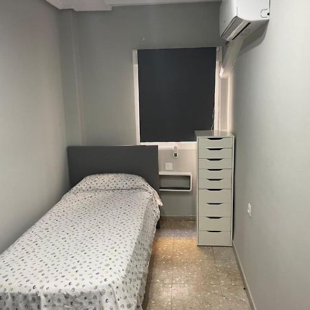 Habitacion Frente A Playa De La Malvarrosa Apartment Валенсия Екстериор снимка