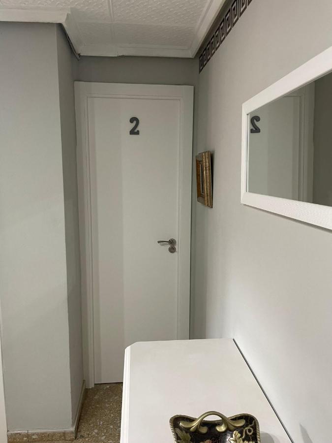 Habitacion Frente A Playa De La Malvarrosa Apartment Валенсия Екстериор снимка